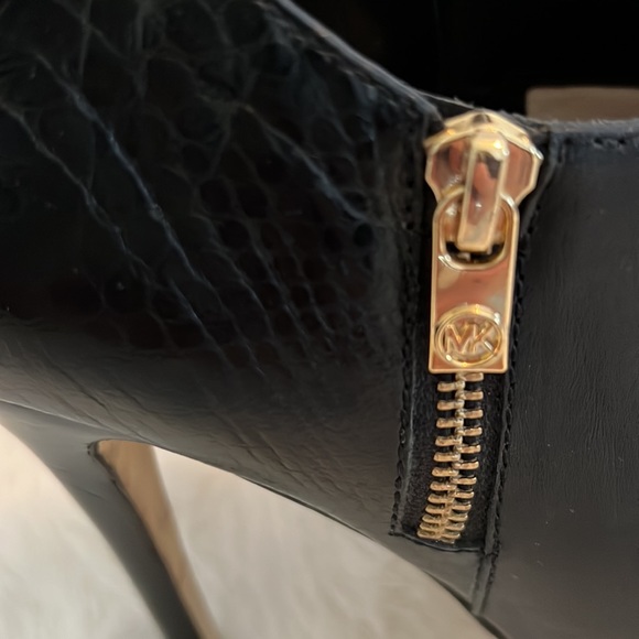 MICHAEL Michael Kors Black Leather & Python York Ankle Boots Size 10 - Picture 8 of 14